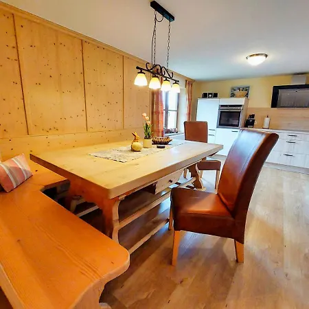 Emanuel Апартаменты *