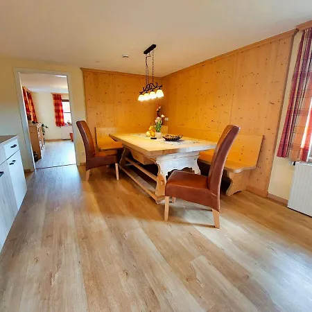 Апартаменты Emanuel *