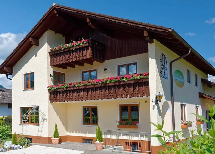 Emanuel Апартаменты